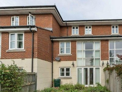 4 bedroom terraced house for sale in Strathearn Drive, Bristol, BS10