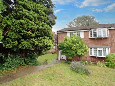 Property for Sale in Mansfield Road, Mapperley Park, Nottingham, Ng5