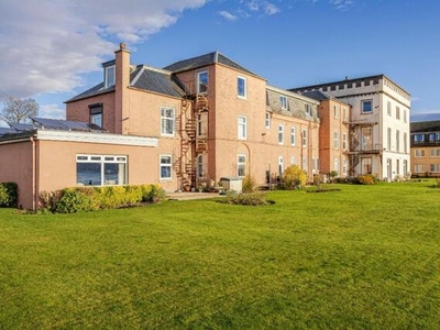 2 Bedroom Apartment For Sale In Helensburgh, Dunbartonshire