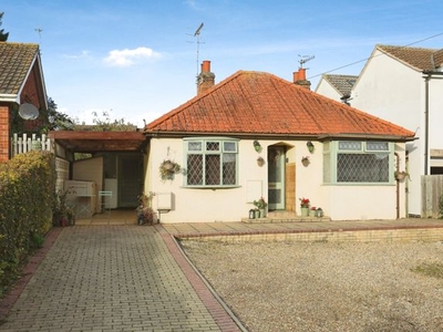 Bungalow for sale in Alcester Road, Stratford-Upon-Avon CV37