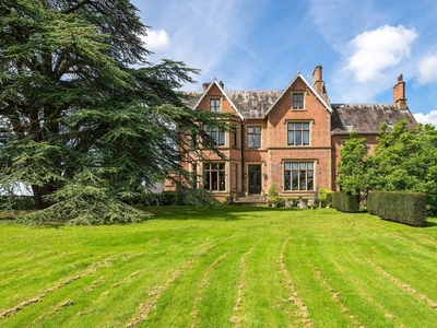 Country house for sale in Bromyard Road Crown East, Worcestershire WR2