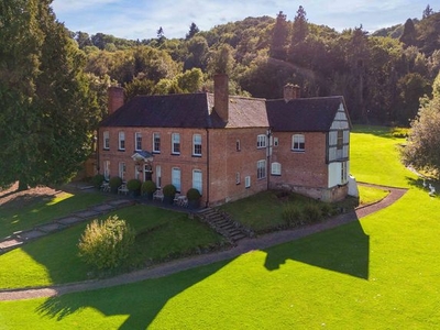 Country house for sale in Church Drive Shelsley Walsh, Worcestershire WR6