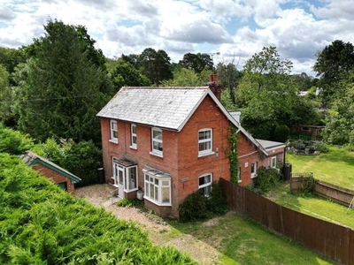 Country house for sale in Crawley Hill, West Wellow, Romsey, Hampshire SO51