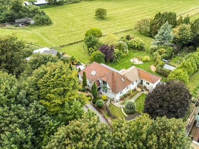 Country house for sale in Wareham Road, Owermoigne, Dorchester DT2