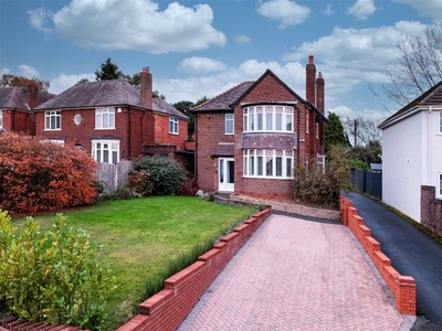 Detached house for sale in Birmingham Road, Marlbrook, Bromsgrove B61