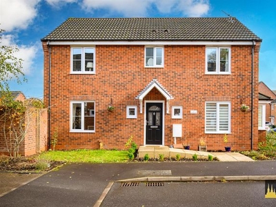 Detached house for sale in Buchanan Close, Bannerbrook, 4 Bedrooms Detached CV4