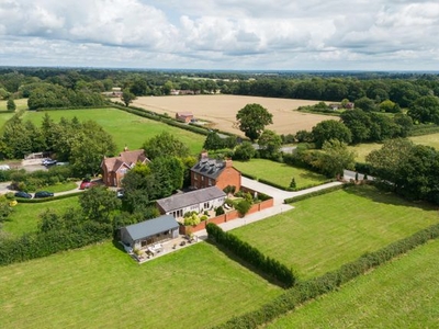 Detached house for sale in Shrewley, Warwick, Warwickshire CV35