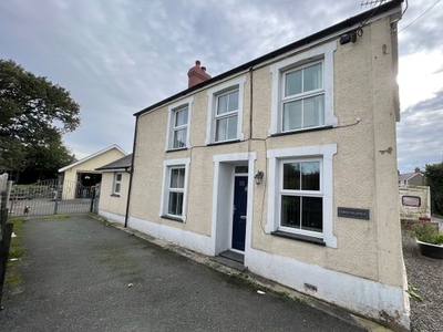 Detached house for sale in Llwyncelyn, Aberaeron, Ceredigion SA46