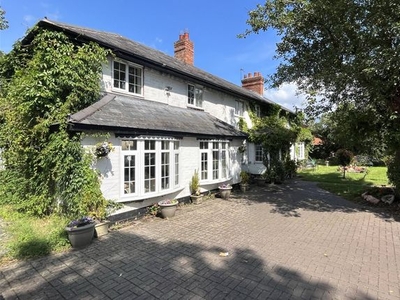 Detached house for sale in London Road, Shrewsbury, Shropshire SY5