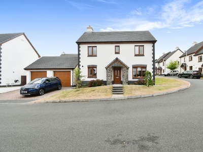 Detached house for sale in Newton Heights, Kilgetty, Pembrokeshire SA68