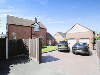 Detached house for sale in South Street, Atherstone CV9