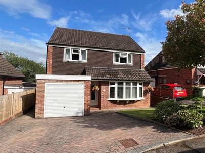 Detached house for sale in Woodlands Close, Malvern WR14