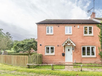 End terrace house for sale in Mill Court, Alvechurch B48