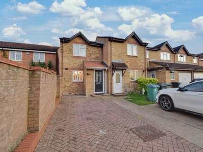 End terrace house to rent in Pioneer Way, Watford, Hertfordshire WD18