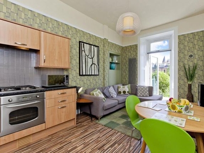 Flat for sale in 11 Viewforth Square, Bruntsfield EH10