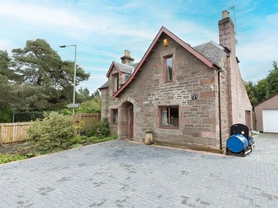 Property for sale in Golf Course Road, Blairgowrie PH10