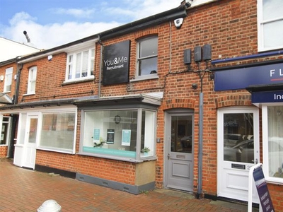 Property to rent in St. Thomas Road, Brentwood CM14