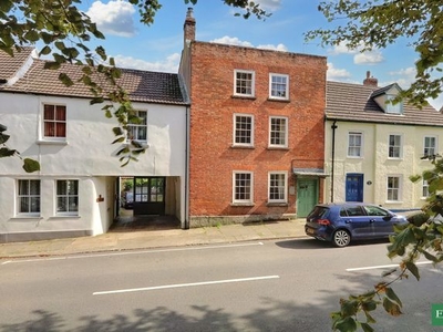 Terraced house for sale in High Street, Newnham, Gloucestershire. GL14