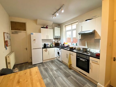 Terraced house to rent in Telephone Road, Southsea PO4