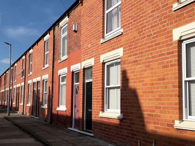 Town house to rent in Wentworth Street, Middlesbrough TS1