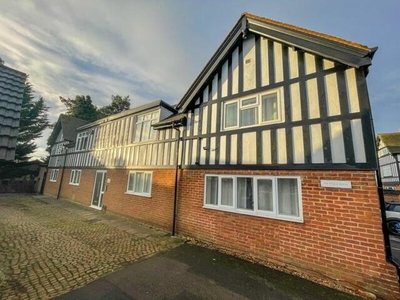 2 Bedroom Flat For Sale In High Street