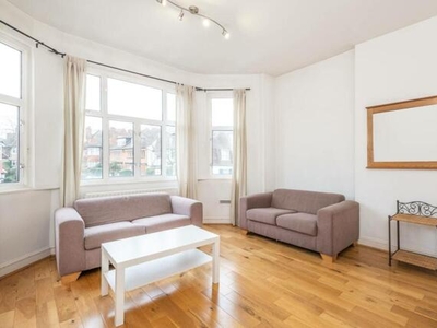 2 Bedroom Flat For Sale In Kilburn, London
