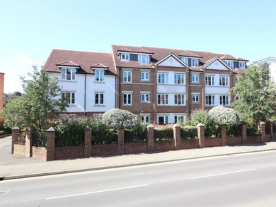 2 Bedroom Retirement Property For Sale In High Street South, Rushden