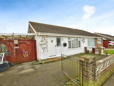 2 Bedroom Semi-detached House For Sale In Romney Marsh, Kent