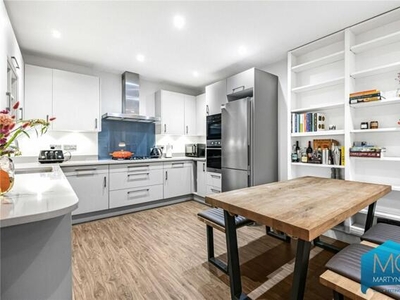 2 Bedroom Terraced House For Sale In Spencer Road, London