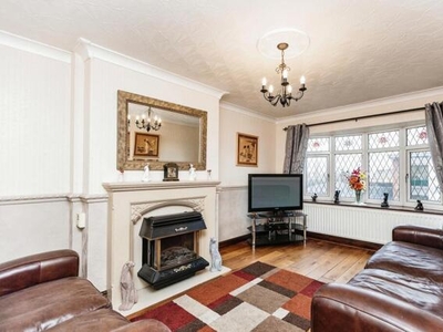 3 Bedroom Semi-detached House For Sale In Hemsworth