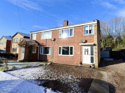 3 Bedroom Semi-detached House For Sale In Middleton On The Wolds
