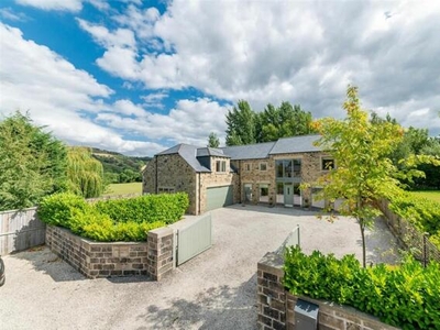 4 Bedroom Detached House For Sale In Holmfirth
