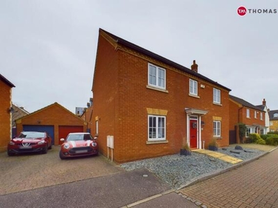 4 Bedroom Detached House For Sale In Sandy, Bedfordshire