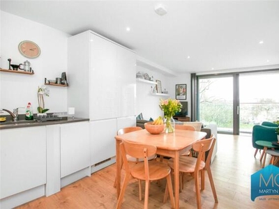Studio Apartment For Sale In Kentish Town West, London