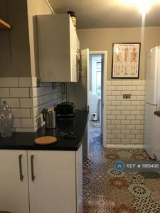 1 Bedroom Flat Share For Rent In Walthamstow