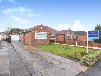 2 Bedroom Bungalow For Rent In Stockport, Cheshire