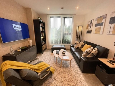 2 Bedroom House For Sale In 4 Wharf End