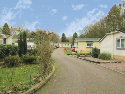2 Bedroom Park Home For Sale In West Glamorgan