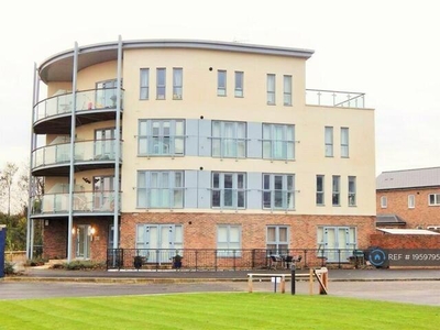 2 Bedroom Penthouse For Rent In Greenhithe