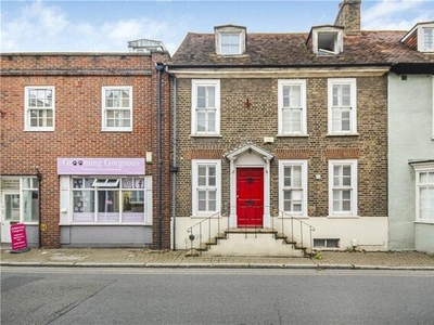 2 Bedroom Terraced House For Sale In Sunbury-on-thames, Surrey