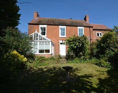 3 Bedroom Detached House For Sale In Farnsfield