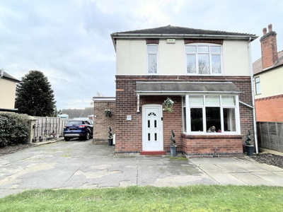 3 Bedroom Detached House For Sale In Midway, Swadlincote
