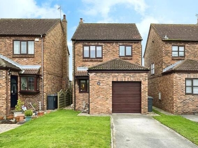 3 Bedroom Detached House For Sale In Osgodby, Selby
