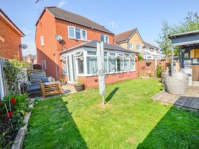 3 Bedroom Detached House For Sale In Renishaw, Sheffield