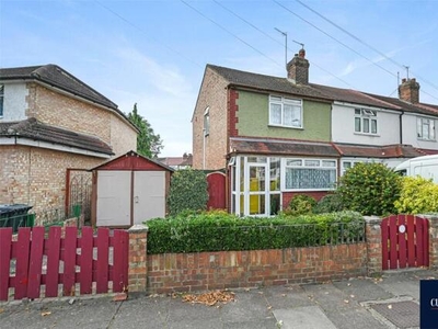 3 Bedroom End Of Terrace House For Sale In Perivale, Middlesex