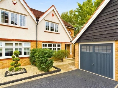 3 Bedroom Semi-detached House For Sale In Cottingham, East Riding Of Yorkshire