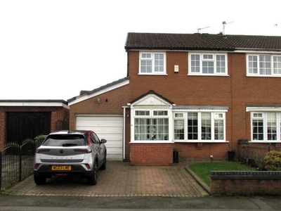 3 Bedroom Semi-detached House For Sale In Failsworth