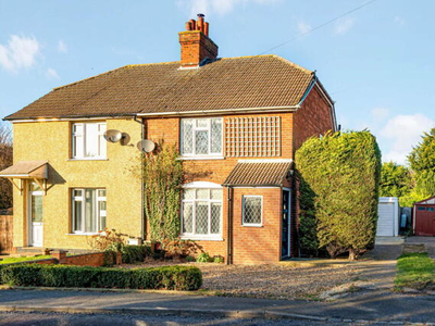 3 Bedroom Semi-detached House For Sale In Shillington