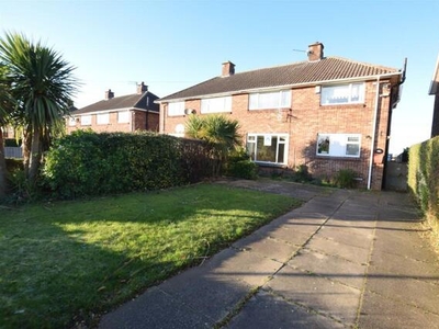 3 Bedroom Semi-detached House For Sale In Waltham