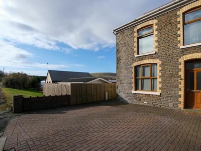 4 Bedroom End Of Terrace House For Sale In Ammanford